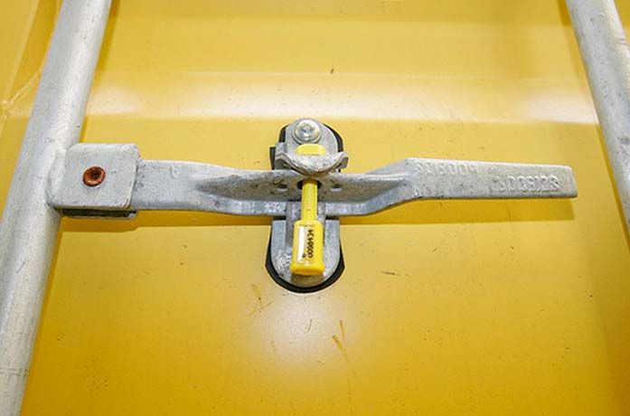 Plombe an Lagercontainer